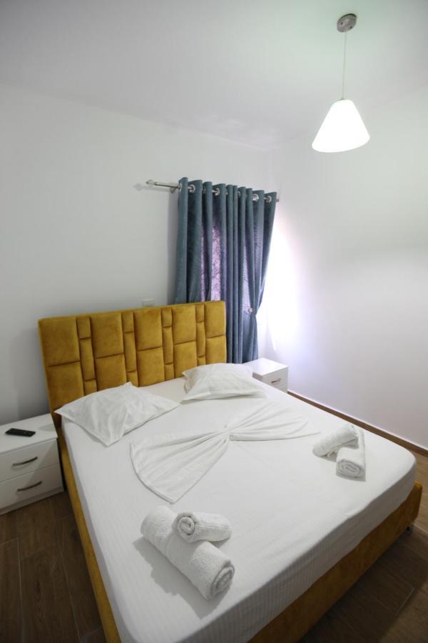 Elmazi Fa & Fe Apartamento
