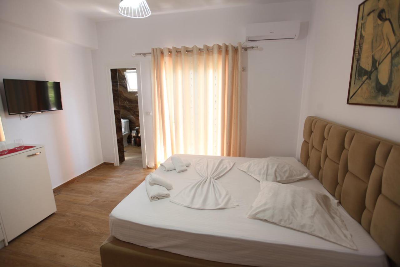 Apartment Elmazi Fa & Fe *