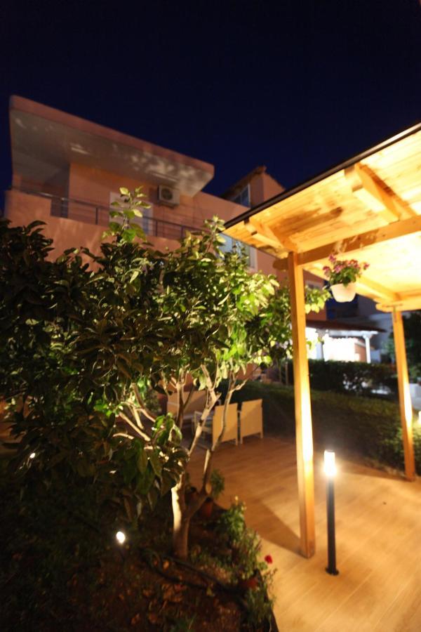 Elmazi Fa & Fe Apartamento *